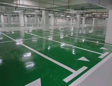 咸宁咸宁小区停车场标线